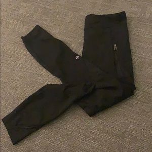 Lululemon black leggings